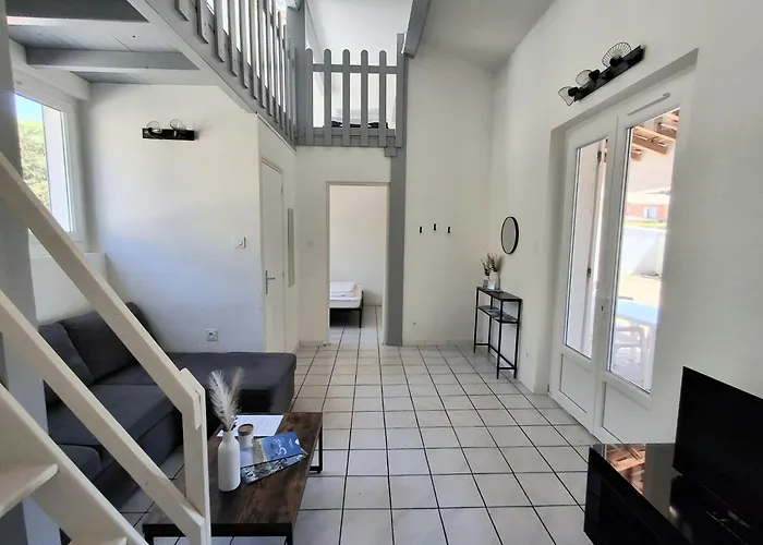 Maguta II House In Lecques 4 People